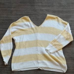 Woman's long sleeve sweater